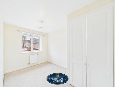 3 bedroom semi-detached house to rent - Photo 3