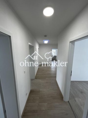 4-Zimmer-Wohnung mit Balkon & Keller in ruhiger zentraler Lage in Baunatal - Photo 3