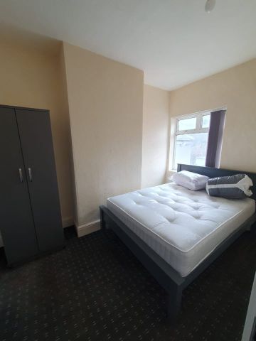 Room in a Shared House, Holder Road, B25 - Photo 4