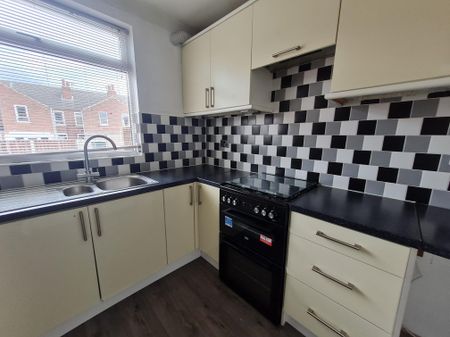 Wrightson Avenue, Doncaster, Warmsworth - Photo 5