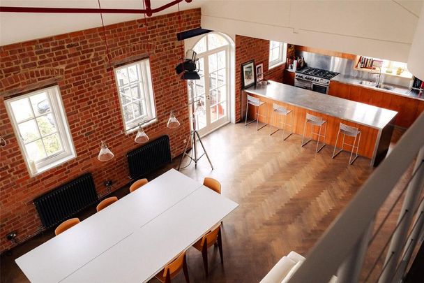 3 bedroom apartment to rent - Photo 1