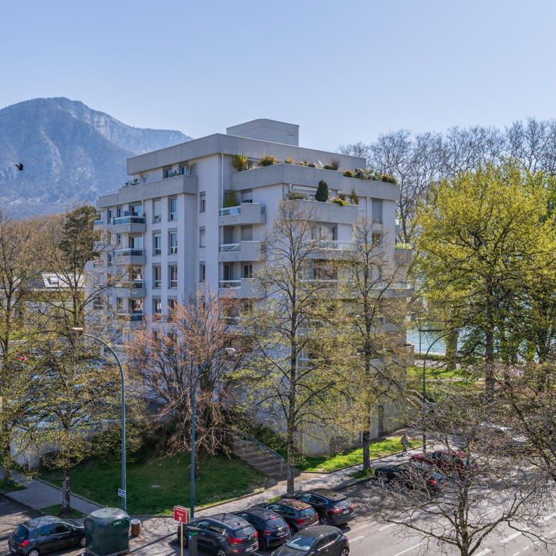 Location Appartement 4 pièces 86m² ANNECY 74000 - Photo 1