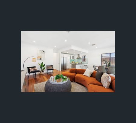 15 Poole Avenue, Woodville South, SA 5011 - Photo 2