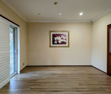 Spacious Brick Home - Photo 3