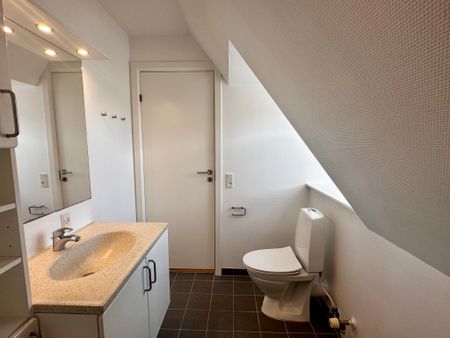 Hyggelig lejlighed med altan og charme i Aalborg - Foto 2