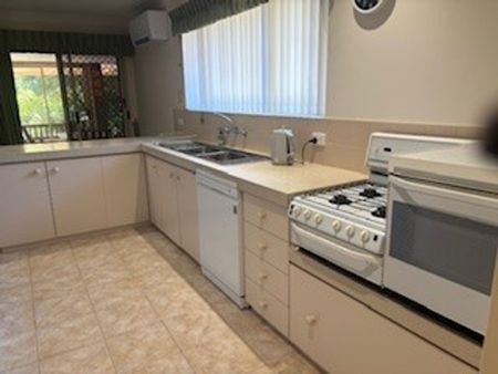 CORNER PROPERTY! - Photo 4