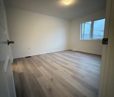 For Lease - 226 Greer Street, Barrie, Ontario - Photo 4