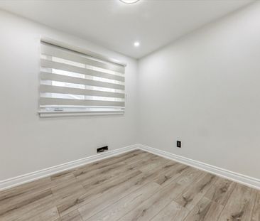 For Lease - 2 Tangmere Road Unit# Main floor, Toronto, Ontario - Photo 6