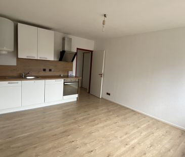 Location Appartement 1 pièce 20m² METZ 57000 - Photo 2