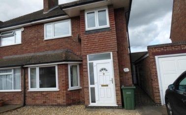 Park Crescent, Oadby - Photo 2