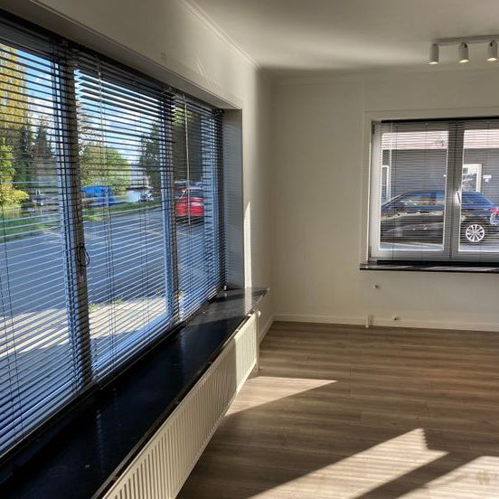 Appartement te huur - Photo 1
