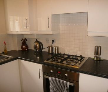 2 bedroom apartment to rent - Photo 6