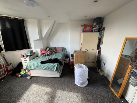 5 Bed Flat, Clarendon Road, LS2 - Photo 5