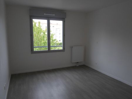 Location Appartement 3 pièces 60m² ROUEN 76100 - Photo 2