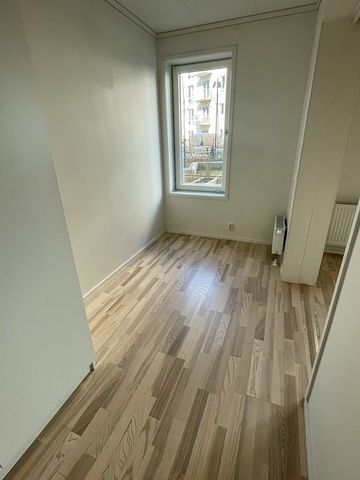 Safirgatan 17, Barkarbystaden - Foto 4