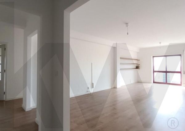 Apartamento T3 em Porto