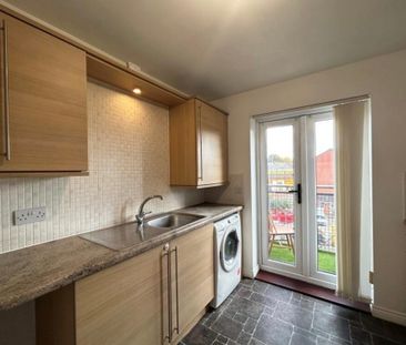 2 Bed Flat, New Road, NG7 - Photo 5