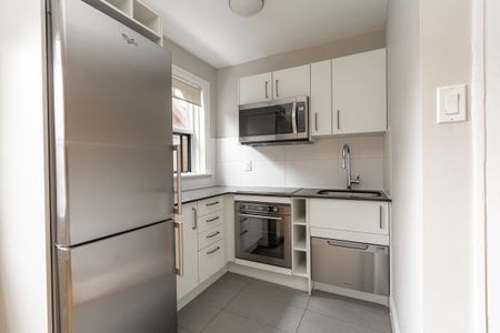 145 Arlington Avenue - Photo 2