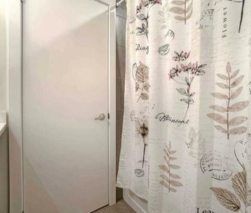 For Lease - 590 North Service Road Unit# 101, Hamilton, Ontario - Photo 5