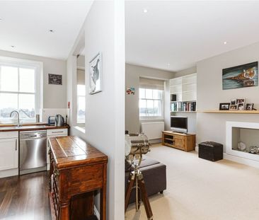 Burlington Road, - Photo 1