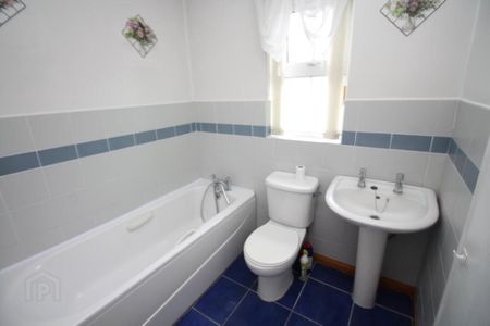 3 Castlerocklands, Carrickfergus, BT38 8FY - Photo 4