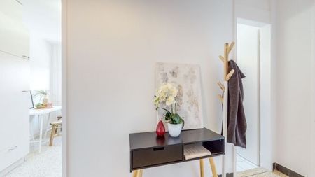 Jackpot Comfortable apartment and 3 months free parking - Photo 4