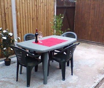 3 bedroom house share to rent - Photo 4