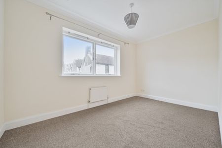 4 bedroom town house to rent - Photo 3