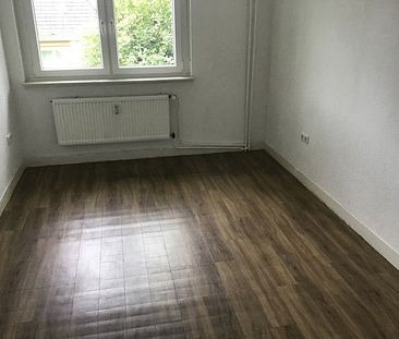 Sie suchen, tapeziert mit Bodenbelag und neuem Badezimmer? Wir haben etws für Sie, rufen Sie uns an! - Photo 5