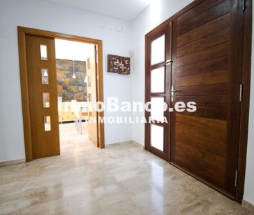 Luxury Villa for rent in Chiva, Valencia - Photo 5