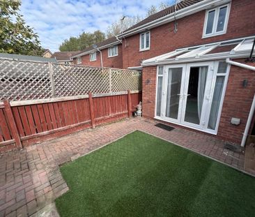 2 bedroom terraced house to rent - Photo 2