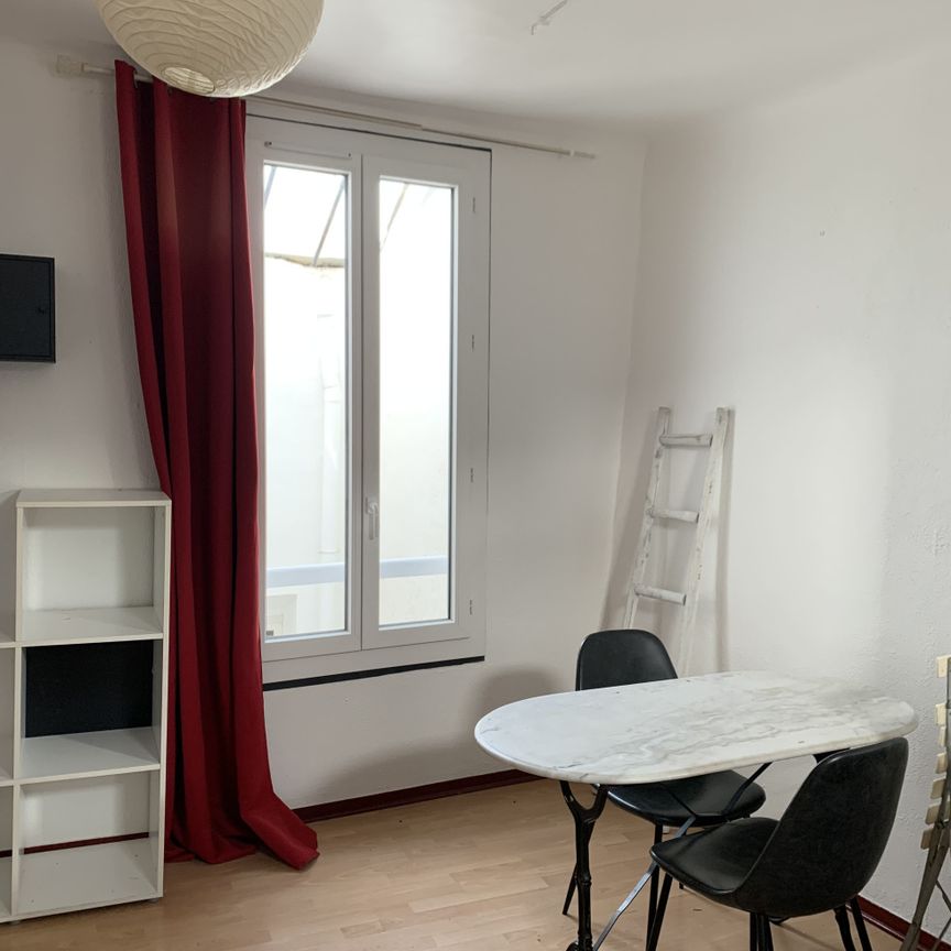 Studio - Aix-En-Provence (13090) - 20.4 m² - - Photo 1