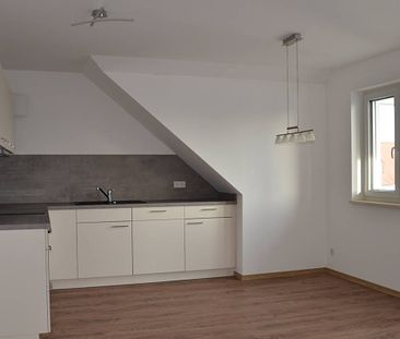 Moderne 2-Zimmer-Dachgeschoßwohnung - Photo 2