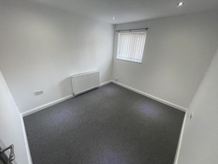 3-5 Eccleston Street, Wigan - Photo 2