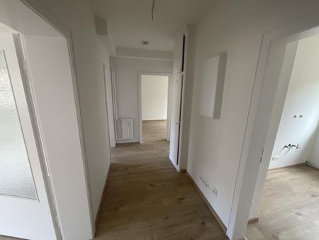 3-Zimmer-Wohnung in Herne Horsthausen mit Balkon bezugsfertig - Foto 4