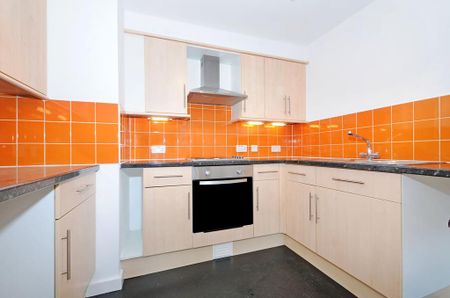 1 bedroom flat to rent - Photo 4