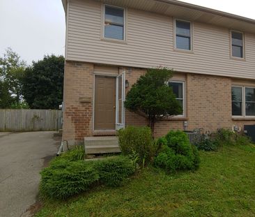 For Lease - 1004 Lawson Road, London North, Ontario - Photo 6