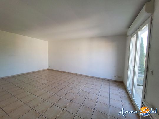 Location Appartement 2 pièces 50m² NARBONNE 11100 - Photo 1