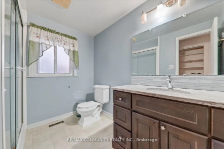 14 Pineslope Crescent #Main Fl - Photo 3