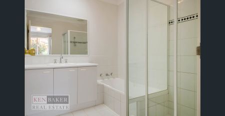 SPACIOUS & FRESH WITH ALL YOU NEED IN A HOME - Photo 5