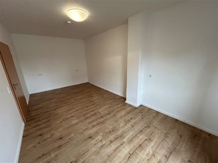 Großzügige Erdgeschosswohnung zentral in Holtorf zu vermieten - Photo 4