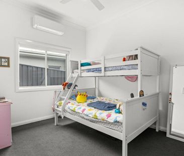 A LIFESTYLE OF COMFORT AND COASTAL CHARM - Photo 4