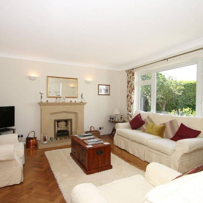 3 bedroom bungalow to rent - Photo 1