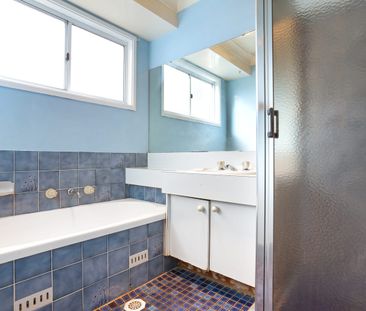 Brick House & Quiet Location - Photo 3