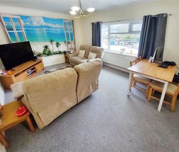 Cwmbach Road, ABERDARE - Photo 4