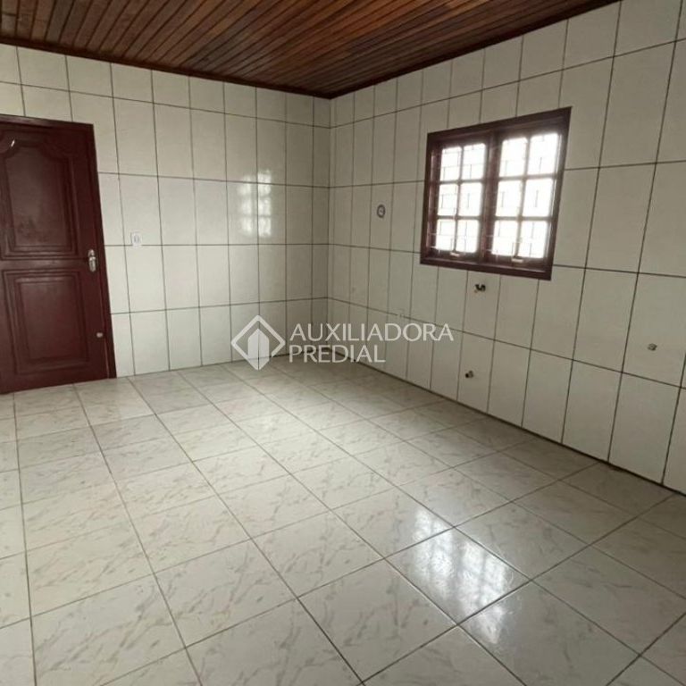 Casa com 3 quartos e 165m² para alugar em Sagrada Família, Gravataí. - Photo 1