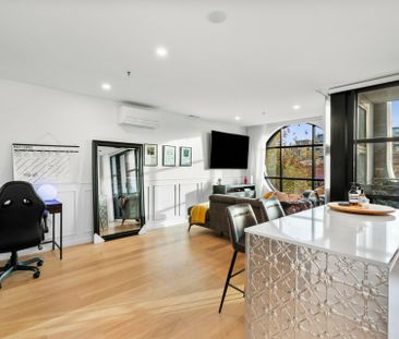 Fully Furnished 1 bedroom unit - perfectly situated on Lonsdale Str... - Photo 1