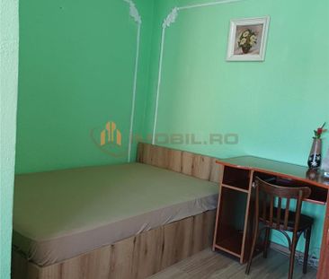 Garsoniera - zona Gara langa McDonald s - Fotografie 2