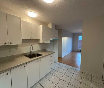 Grand 5 1/2 a louer - Photo 2