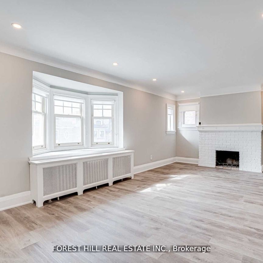 For Lease - 8 Poplar Plains Crescent Unit# Upper, Toronto, Ontario - Photo 1